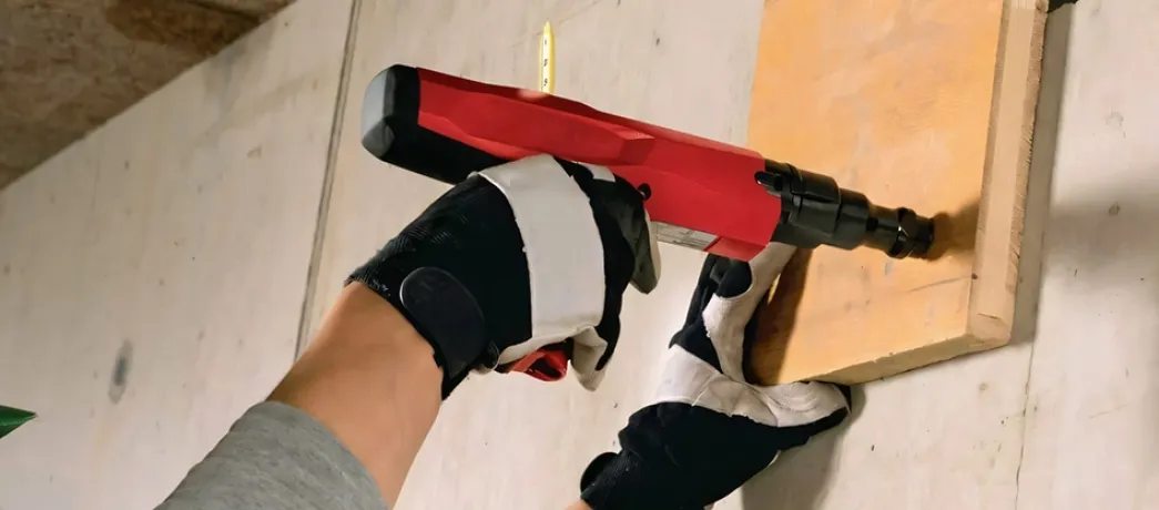 Eficiente e Economizando Mão de Obra! Pistola de pregos pneumática multifuncional aumenta a qualidade e a produtividade